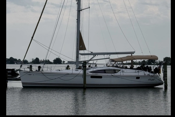 Jeanneau 50 DS Yacht For Sale