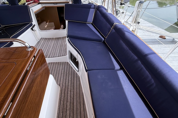 Jeanneau 50 DS Yacht For Sale