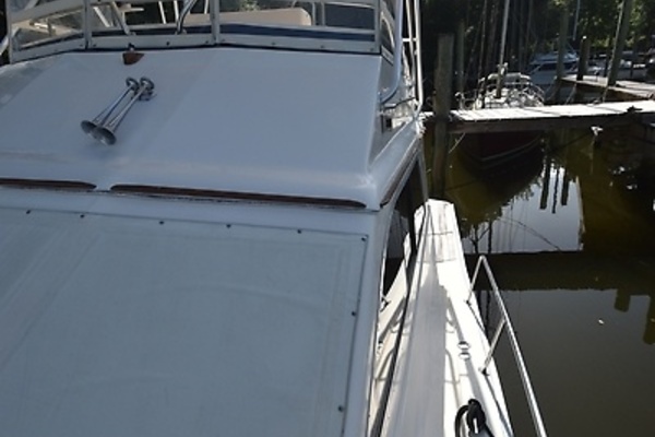 Gone Girl 36ft Pacemaker Yacht For Sale