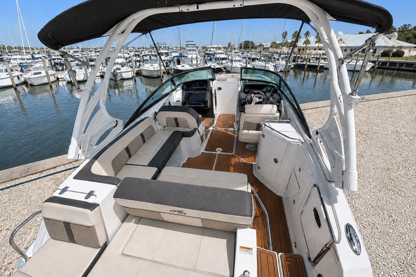 24ft Monterey Yacht For Sale