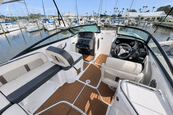 24ft Monterey Yacht For Sale