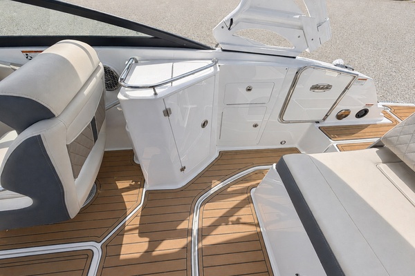 24ft Monterey Yacht For Sale