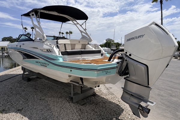 24ft Monterey Yacht For Sale