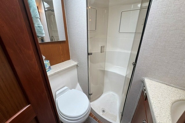 BrokeHer 42ft Ocean Yachts Yacht For Sale