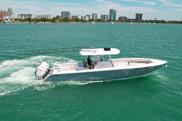 2024Jupiter 38 ft 38 HFS