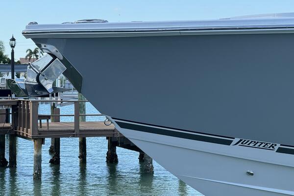 2024Jupiter 38 ft 38 HFS