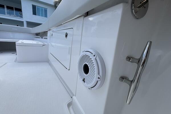 2024Jupiter 38 ft 38 HFS
