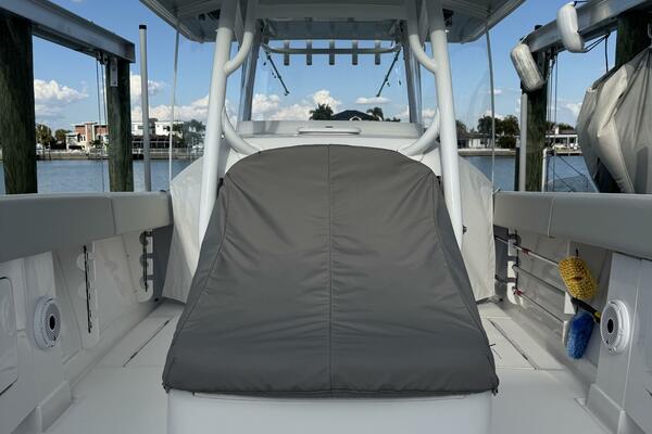 2024Jupiter 38 ft 38 HFS