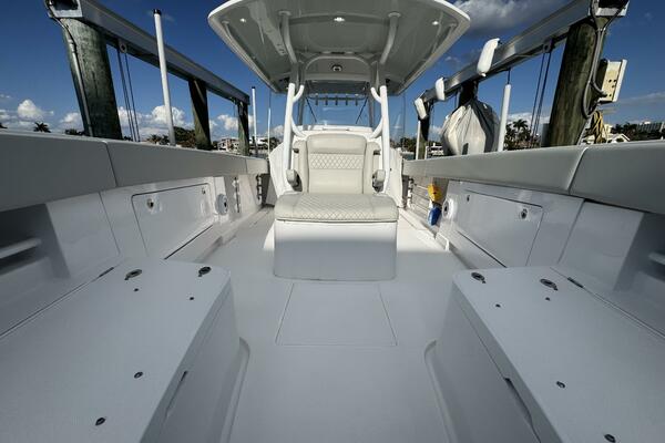 2024Jupiter 38 ft 38 HFS