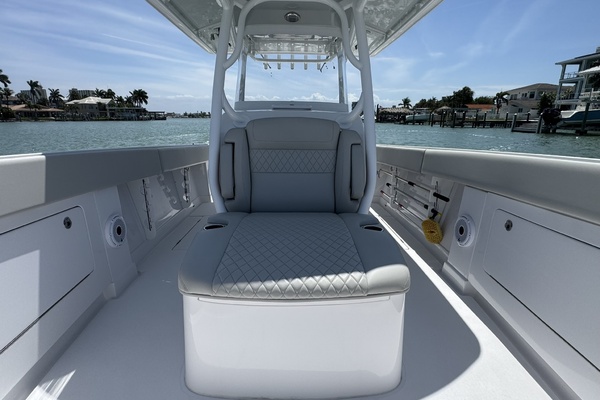 2024Jupiter 38 ft 38 HFS