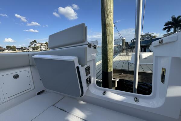 2024Jupiter 38 ft 38 HFS