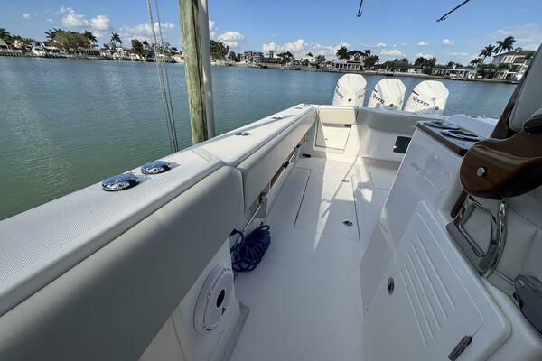 2024Jupiter 38 ft 38 HFS