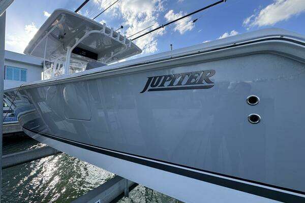 Jupiter 38 HFS Yacht For Sale