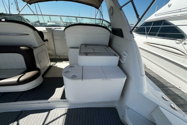 33ft Sea Ray Yacht For Sale