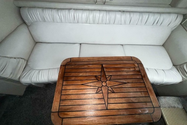 33ft Sea Ray Yacht For Sale