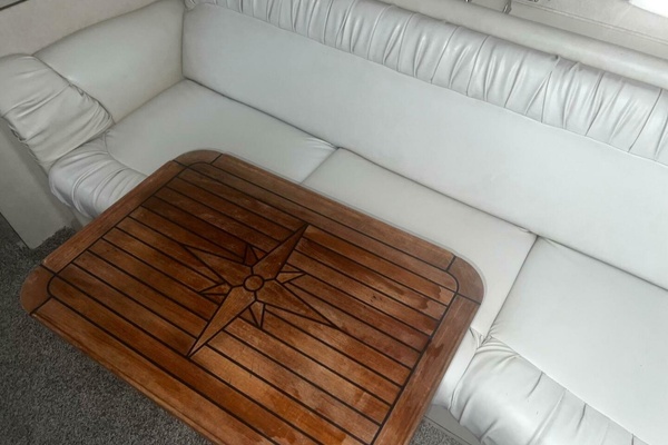 33ft Sea Ray Yacht For Sale