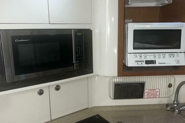 33ft Sea Ray Yacht For Sale