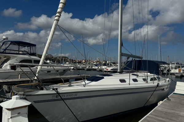 2011 Catalina 42 MkII