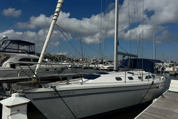 42-ft-Catalina-2011-MkII- League City Texas United States  yacht for sale