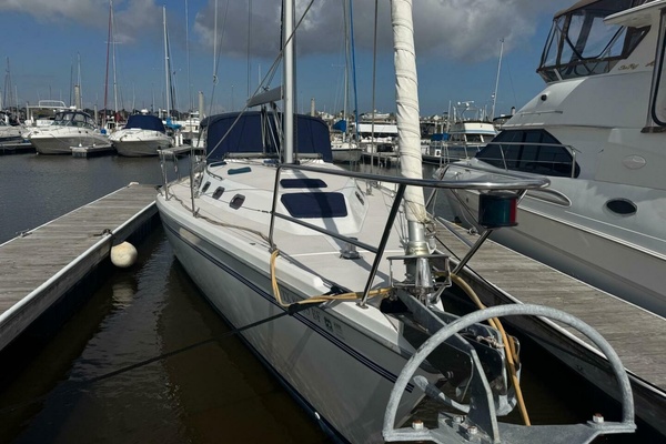 42ft Catalina Yacht For Sale