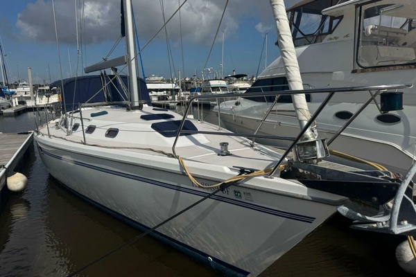 42ft Catalina Yacht For Sale