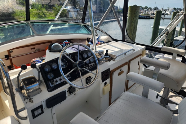 Photo of the 1986 Bertram 