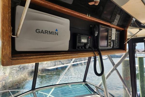 33ft Bertram Yacht For Sale