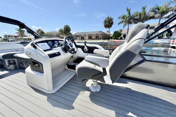 23ft Avalon Yacht For Sale