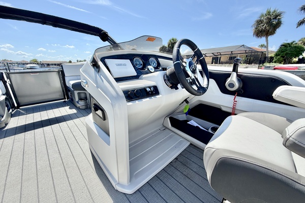 23ft Avalon Yacht For Sale