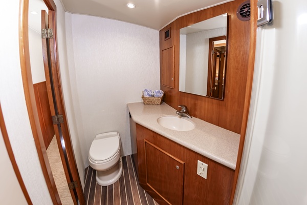 Short Rigger 61ft Custom Carolina Yacht For Sale