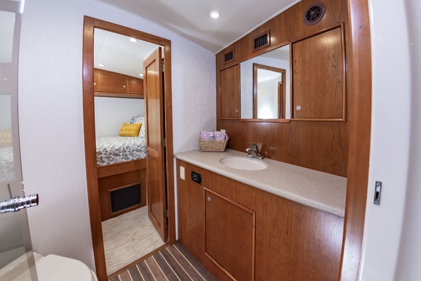Short Rigger 61ft Custom Carolina Yacht For Sale