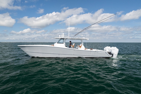 Always Somethin 43ft Freeman Yacht For Sale