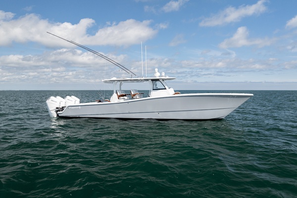 Always Somethin 43ft Freeman Yacht For Sale