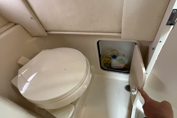 29ft Sea Ray Yacht For Sale