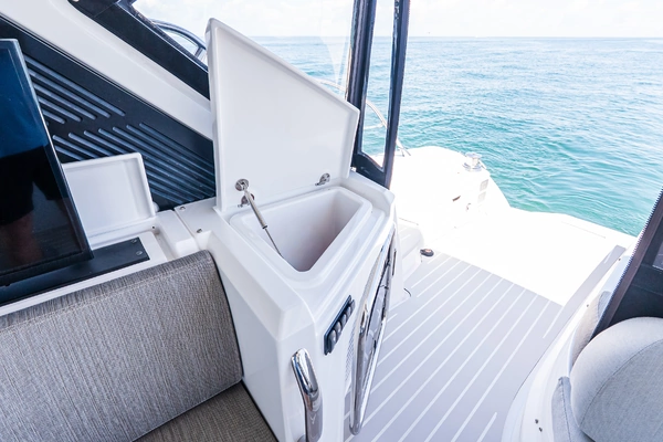 Azimut Atlantis 51 Yacht For Sale