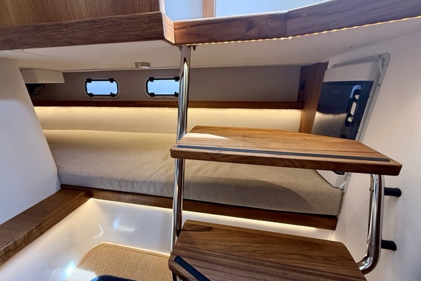 Targa 32 OB Stock 6 32ft Targa Yacht For Sale