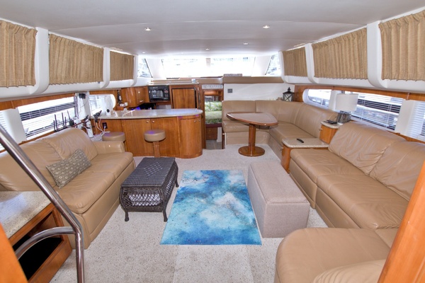 All Hanz on Deck II 46ft Carver Yacht For Sale