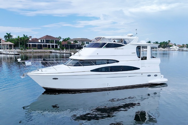All Hanz on Deck II 46ft Carver Yacht For Sale