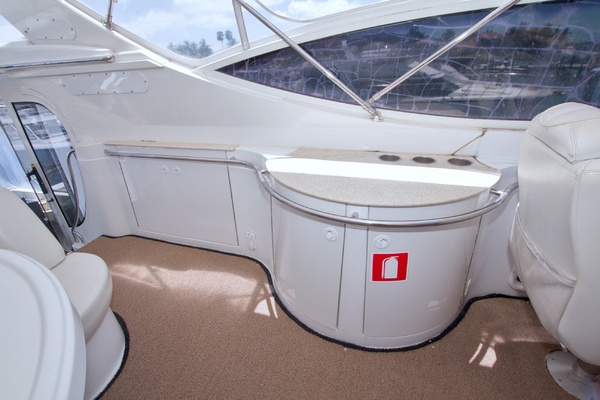 All Hanz on Deck II 46ft Carver Yacht For Sale