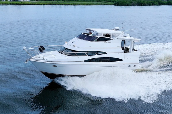 All Hanz on Deck II 46ft Carver Yacht For Sale