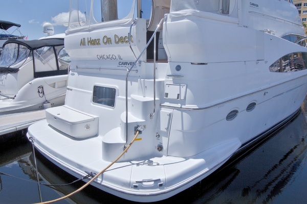 All Hanz on Deck II 46ft Carver Yacht For Sale