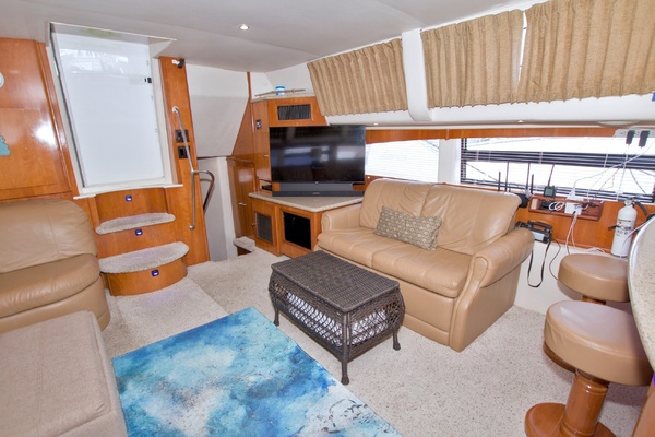 All Hanz on Deck II 46ft Carver Yacht For Sale