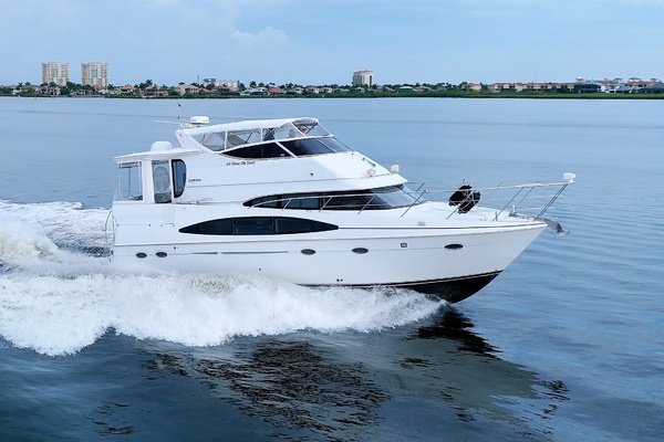 All Hanz on Deck II 46ft Carver Yacht For Sale