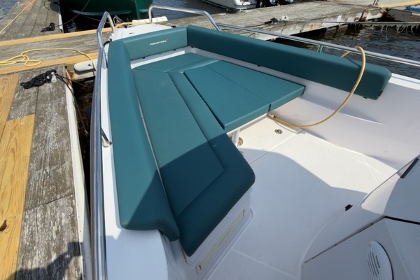 RELENTLESS 28ft Axopar Yacht For Sale