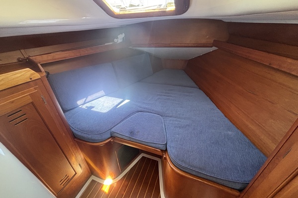 Eclipse 35ft Freedom Yacht For Sale
