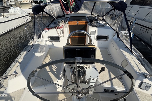 Eclipse 35ft Freedom Yacht For Sale
