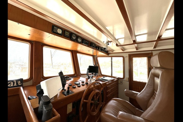 DREAM WEAVER 48ft Kadey Krogen Yacht For Sale