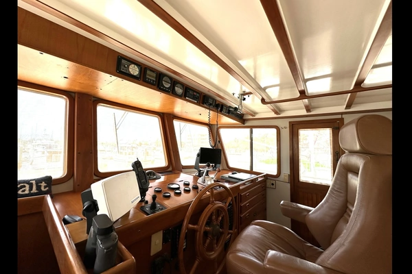 Kadey-Krogen 48 Whaleback Yacht For Sale