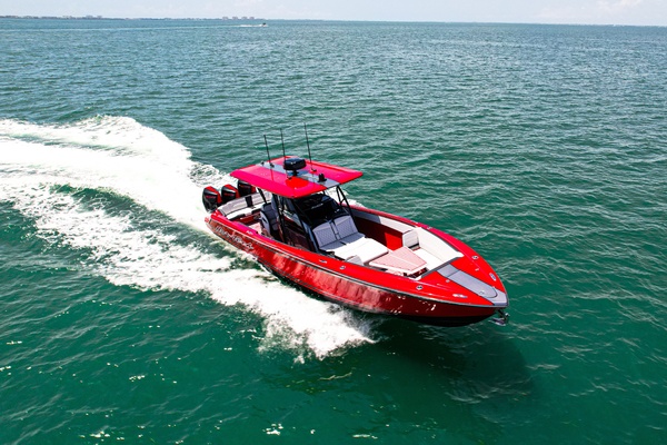 2022Nor Tech 39 ft 390 Sport   In The Red