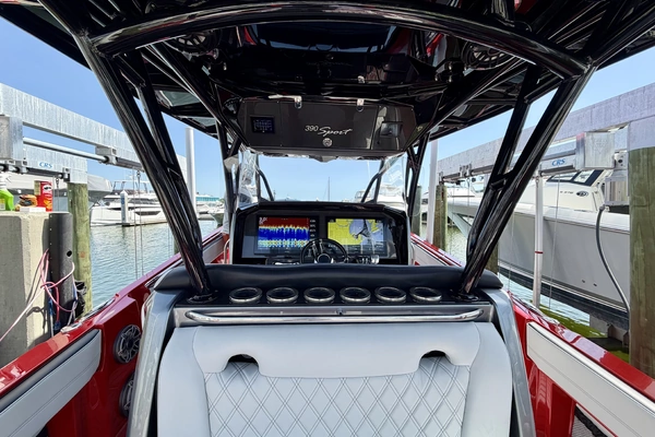 Nor-Tech 390 Sport Yacht For Sale